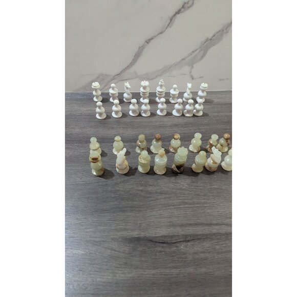 Handcrafted Marble Chess Set 32 Pieces Ornate Design Board Game Decor no board - Picture 16 of 16
